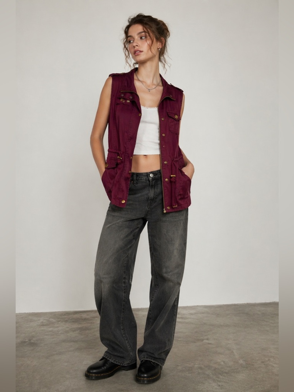 2Sable NWOT 100% cotton maroon burgundy utility vest snaps buttons zippers - S